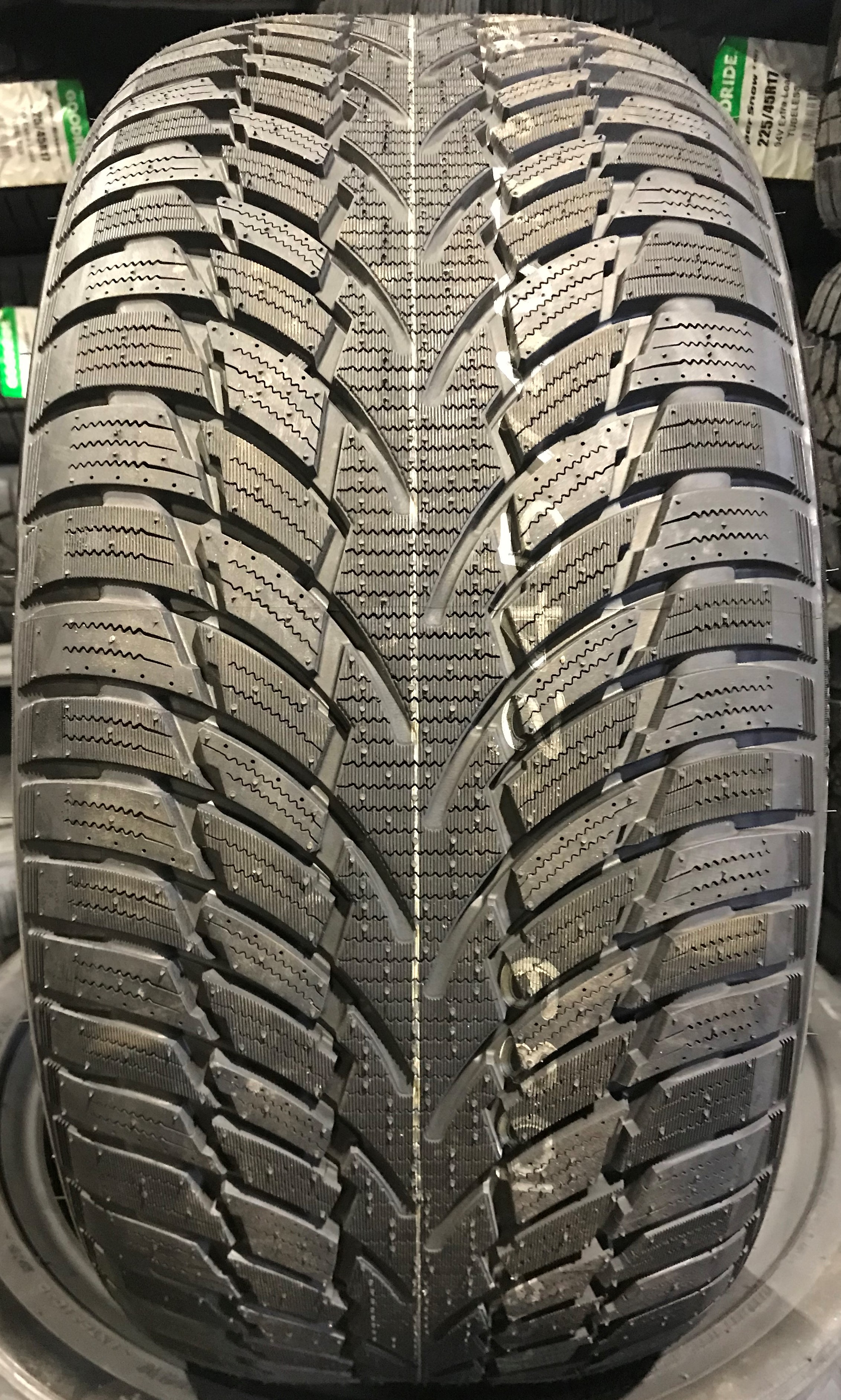 FEDERAL Himalaya WS3 245/40R18 97Q