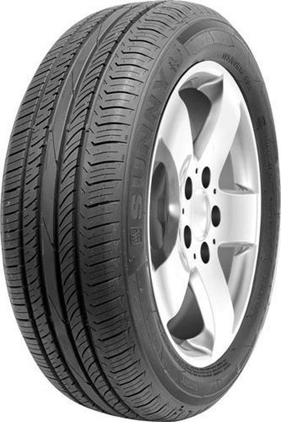 SUNNY NP226 215/65R16 98V