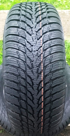 NOKIAN WR Snowproof 245/45R19 102V