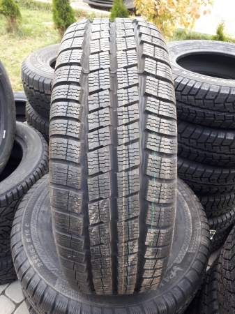 PAXARO VAN WINTER 235/65R16C 115/113R