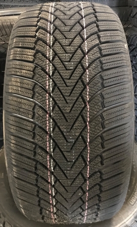 ZMAX WinterHawke I 235/50R19 103V